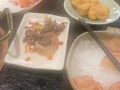 -得意咚瓜·顺德鱼生·冬瓜火锅(深圳首店)