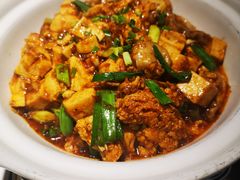 -黄泥岗·地道湖北菜(奥特莱斯店)