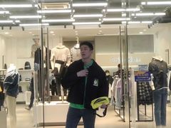 -王府井奥莱临潼小镇(临潼店)