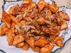 -品味新疆民族风味餐厅(东方今典店)