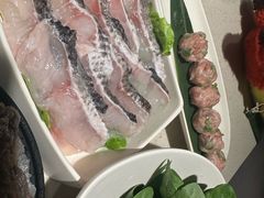 -海底捞火锅鲜切牛肉主题店(长寿路店)