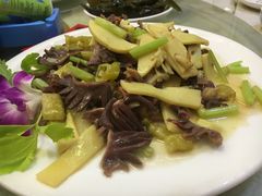 -青竹园海鲜餐厅(海天路店)