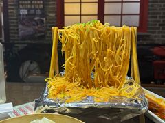 -东口码头·烧鸽子·鱼头泡饼·地方菜(金鹰悦城店)
