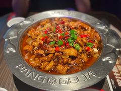 肥肠鸡翅煲-胖哥俩肉蟹煲(西单大悦城店)