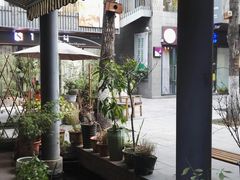 -泉乐坊步行街(烟酒特产平价超市店)