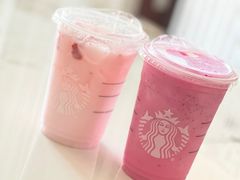 夏椰草莓星冰乐-星巴克(北京广渠门名敦道店)