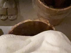 -灸春堂·艾灸·痛症·整脊连锁(之江银泰店)