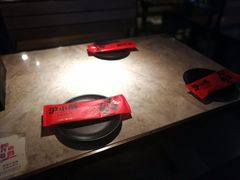 -沪小胖小龙虾(淮海中路旗舰店)