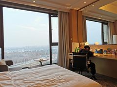 -南阳建业森林半岛假日酒店