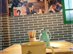 大堂-老三样·美食研究中心(世贸路店)