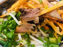 -红鼻子桂林米粉(金唐新光界店)