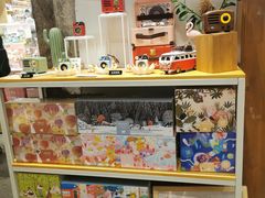 -猫的天空之城概念书店(苏州平江店)