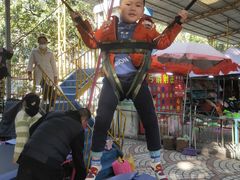 -顺德大良半月城游乐场