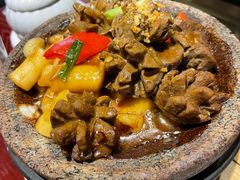 石锅手打牛肉丸-潮堂(环球金融中心店)