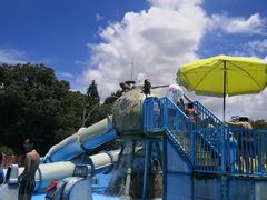 -热带风暴水上乐园(新镇路)