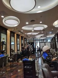 -八佰伴8008星级形象店