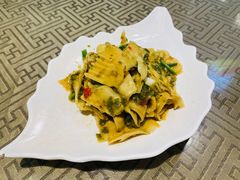 烧椒笋片-新繁老號豌豆汤饭店·江湖菜(宝光寺店)
