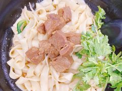 卤味坨坨牛肉拌面-张飞牛肉(观前街店)