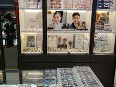 -华彬眼镜专业渐进配镜(潘家园店)