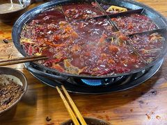 -正南齊北重庆老火锅(光华村直营店)
