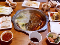 -傣妹火锅(南京东路一店)