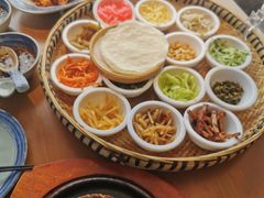 -包整·丝娃娃(一览甲秀楼风景店)