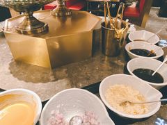 -捞神煲汤火锅(湖滨商业街店)