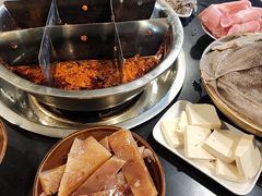 -邓莽子老火锅(中兴路总店)