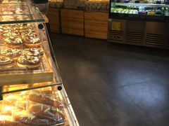 面包甜点陈列柜-多乐之日(和平伊势丹店)
