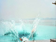 无边泳池-深圳大梅沙京基洲际度假酒店