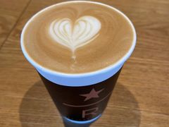 -星巴克臻选(上海合生汇1F店)