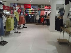 -优衣库(沈阳市府恒隆广场店)