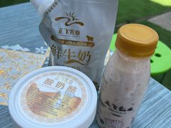 -正飞鲜奶(吐鲁番路店)