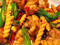 双椒爆牛蛙-麒茗餐厅·粤菜·宴会厅·海鲜(锦绣路店)