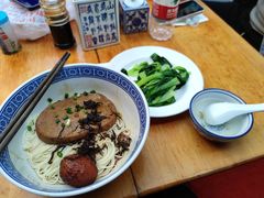 -沪西老弄堂面馆(定西路店)