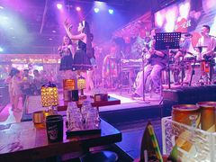 -喜鹊音乐酒馆(西街店)