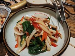 -肉魁屋·烧肉·烧鸟·酒场(高新店)