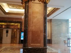 -香榭大堂吧 Champs-Elysées Bar(上海南新雅皇冠假日酒店)