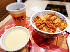 辣白菜猪肉双拼饭-吉野家(群力王府井店)