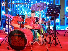 -COCO  BOMB国际流行音乐(爱琴海校区)