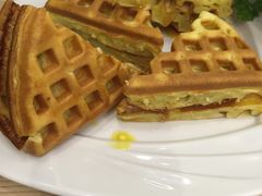 -佰搭果·广式茶餐厅(西华路店)