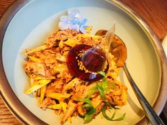 敲糖棒棒鸡-辛香汇·现炒川菜(淮海路百盛店)