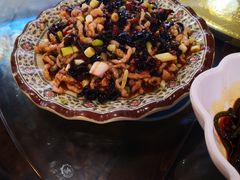 -聚八方土菜馆(余松路店)