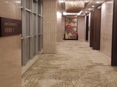 -青岛海尔洲际酒店