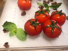 番茄脆菇沙拉-小大董·烤鸭(王府井apm店)