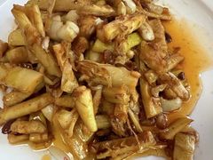 -阿峰饭店·本地土菜馆·农家土鸡煲·一品神仙鸡(报福店)