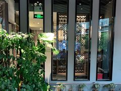 -野山舂·贵州现舂酸汤牛肉(民生路店)