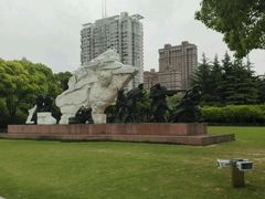 -上海市龙华烈士陵园