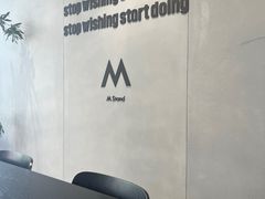 -M Stand (广州白云五号店)