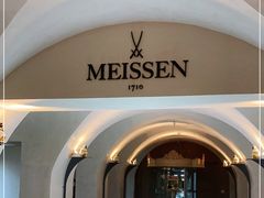 -Me Coffee下午茶艺术空间